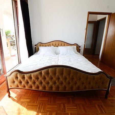 Apartment Glicinija Zadar Eksteriør billede